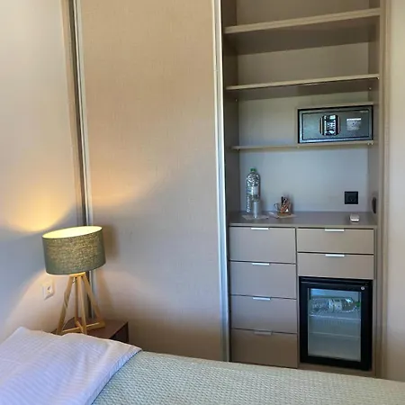 Pelikastri Szálloda Promíri