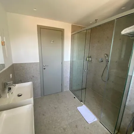 Szálloda Pelikastri