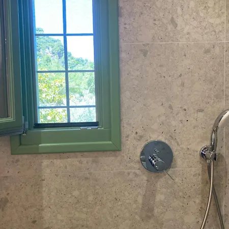 Pelikastri 3* Promíri